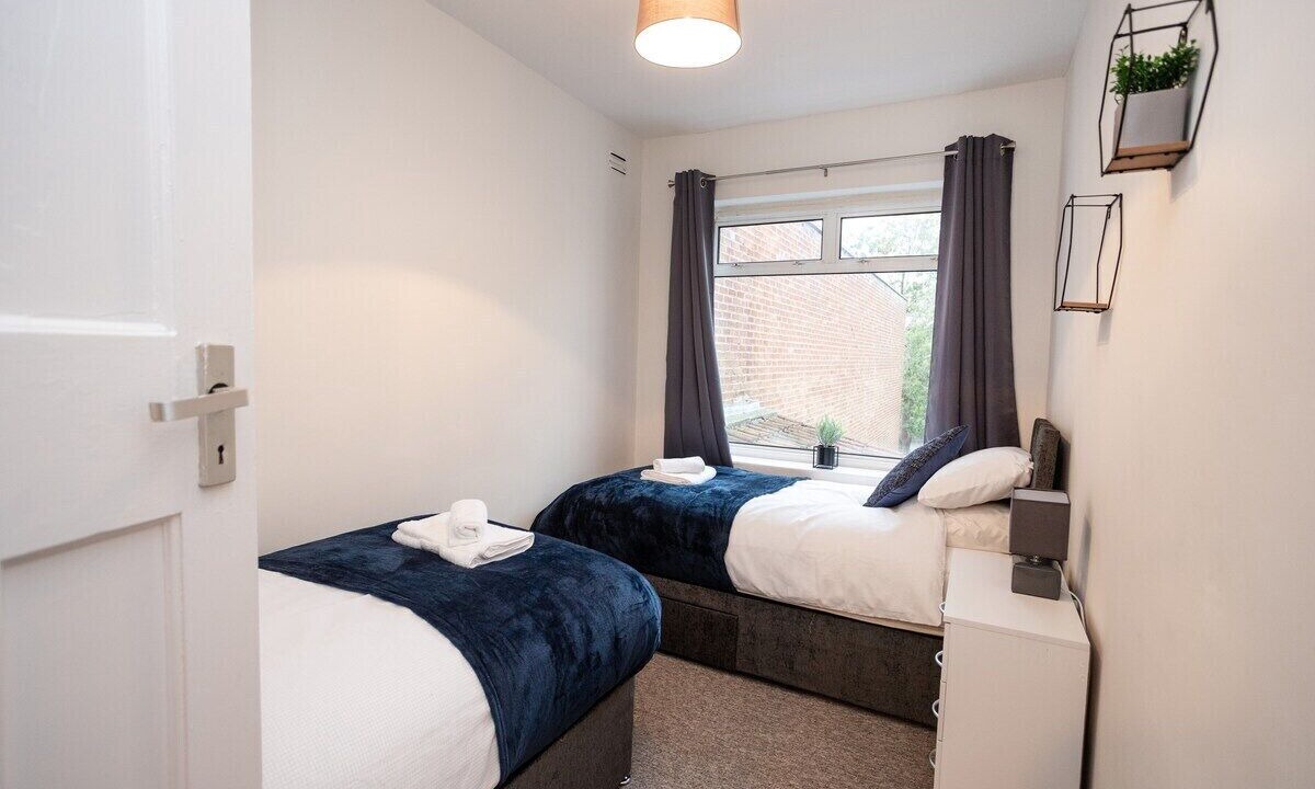 Photo of Others in Staple Hill