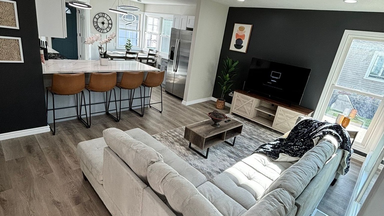 Photo of Livingroom in Rolling Meadows