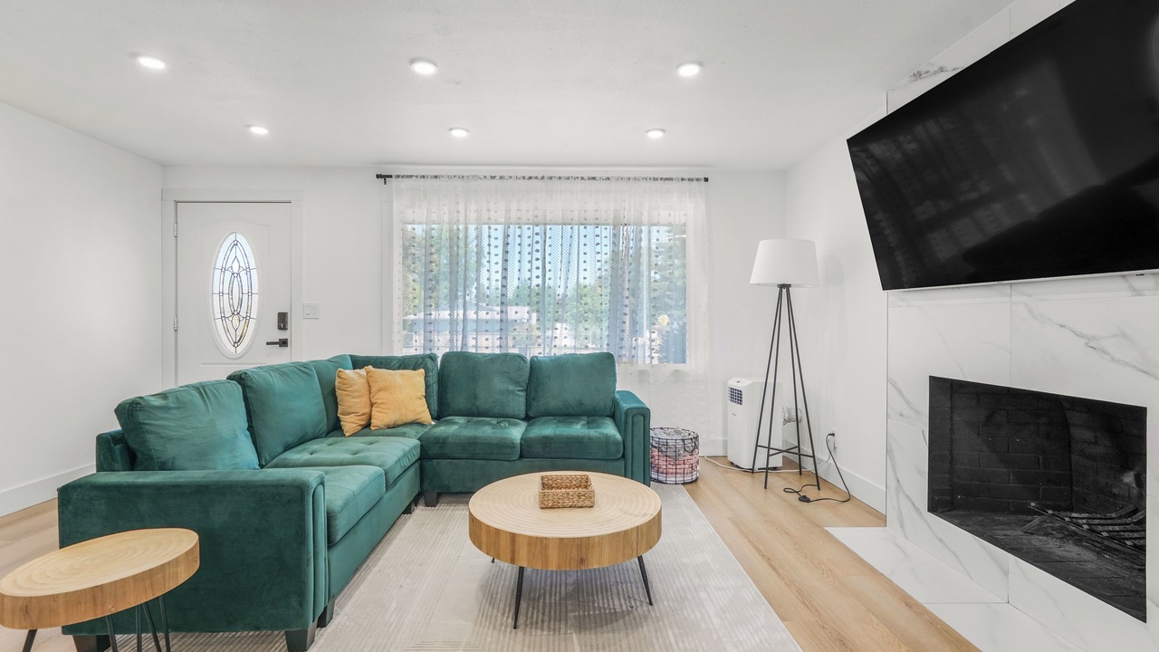 Photo of Livingroom in Vancouver