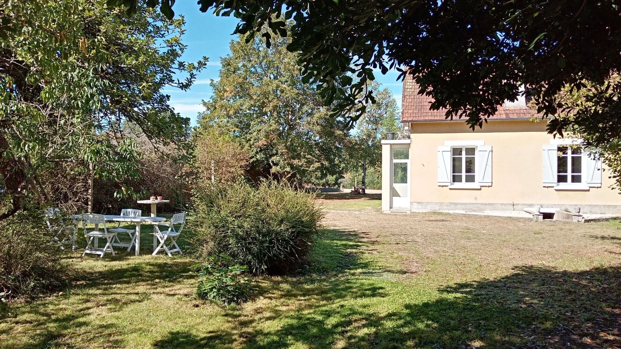 Photo of Outdoor in Vieilles-Maisons-sur-Joudry