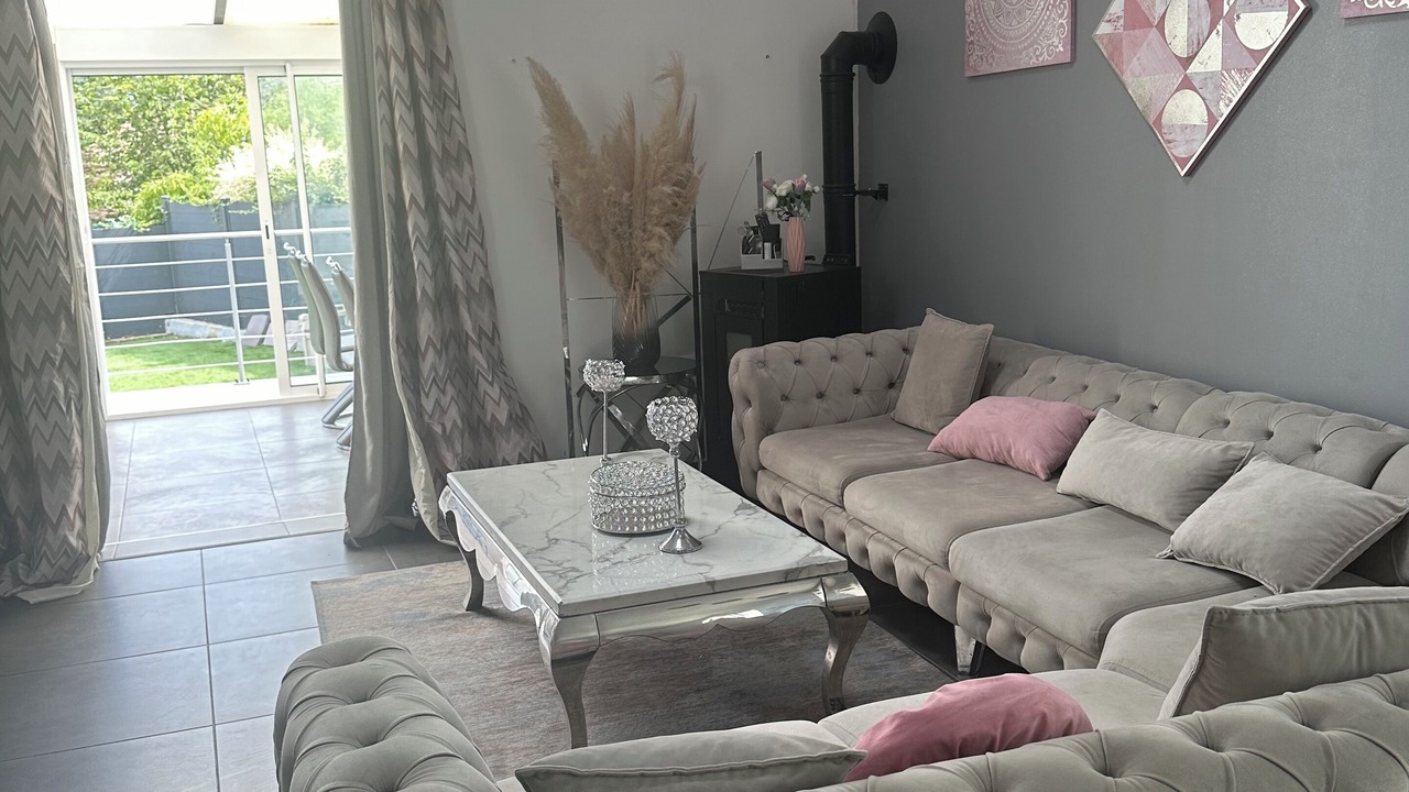 Photo of Others in Jouy-le-Moutier