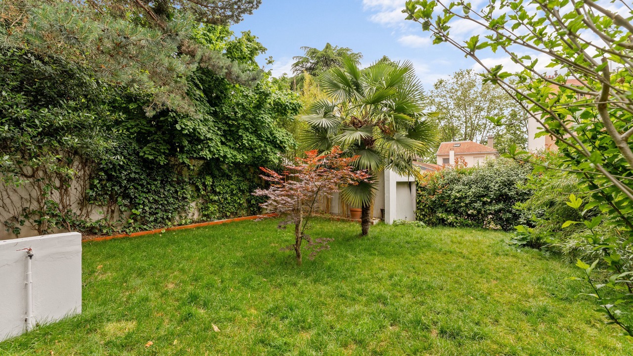 Photo of Outdoor in Clamart