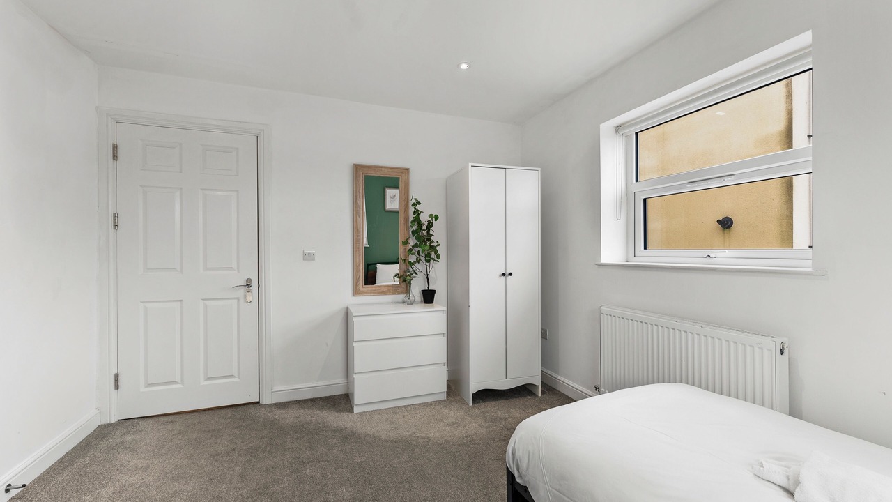 Photo of Others in Staple Hill