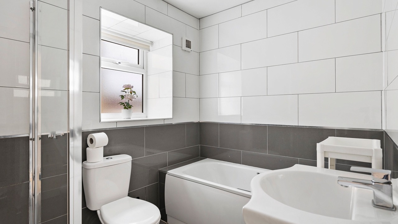 Photo of Others in Staple Hill