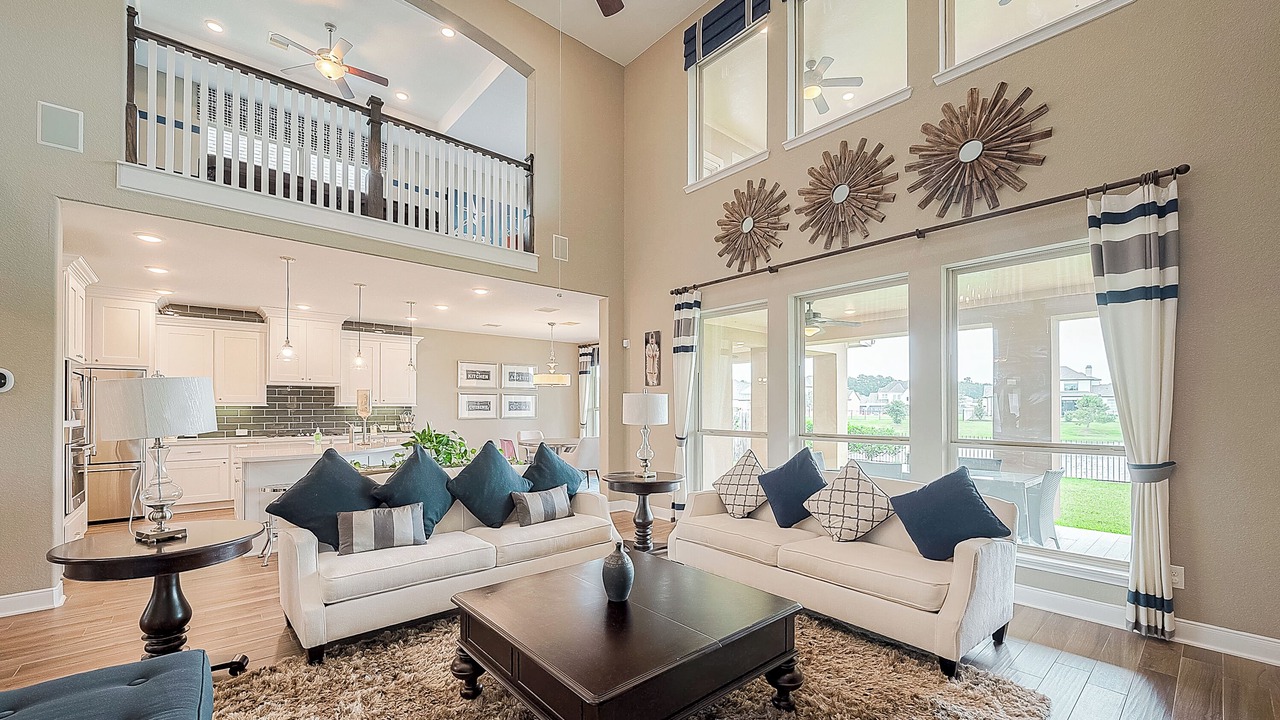 Photo of Livingroom in Spring