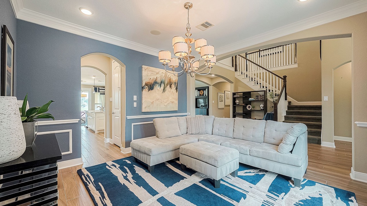Photo of Livingroom in Spring