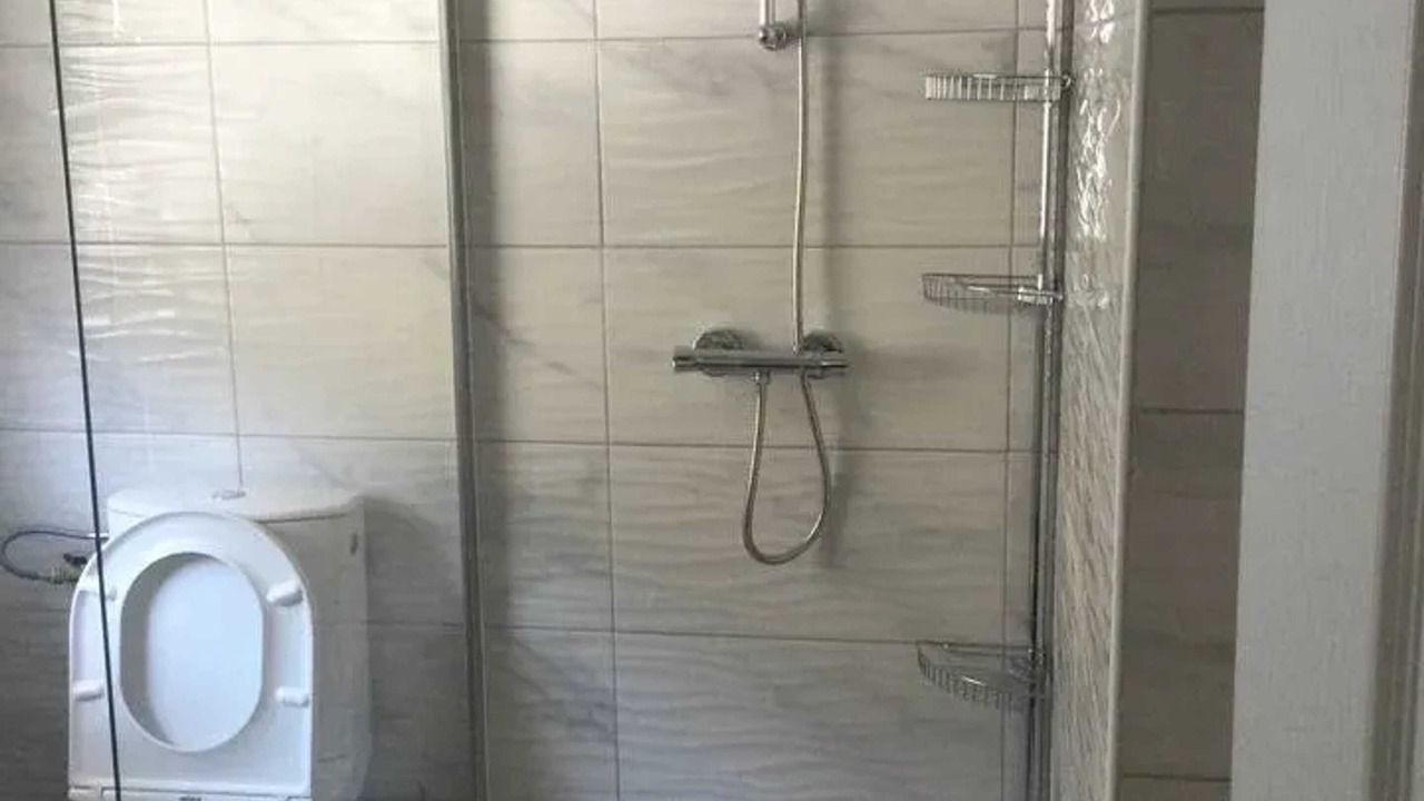 Photo of Bathroom in Asnieres-sur-Seine