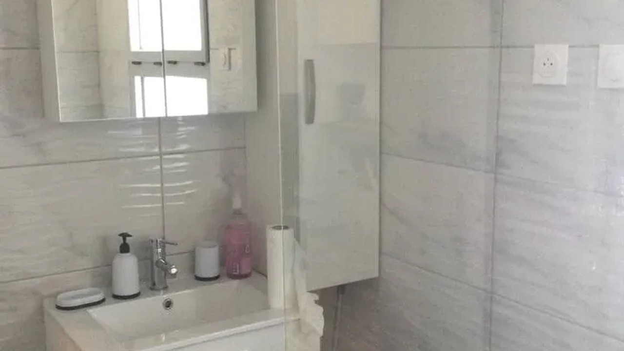 Photo of Bathroom in Asnieres-sur-Seine