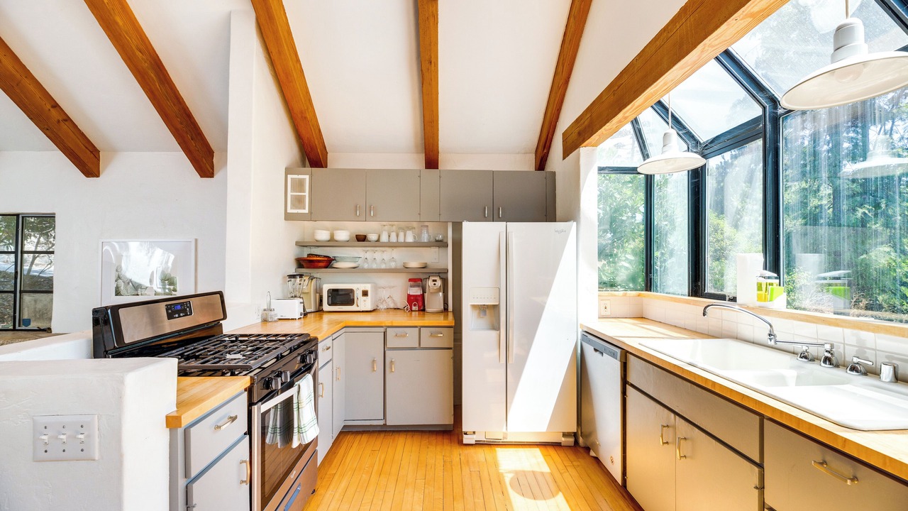 Photo of Kitchen in Sherman Oaks