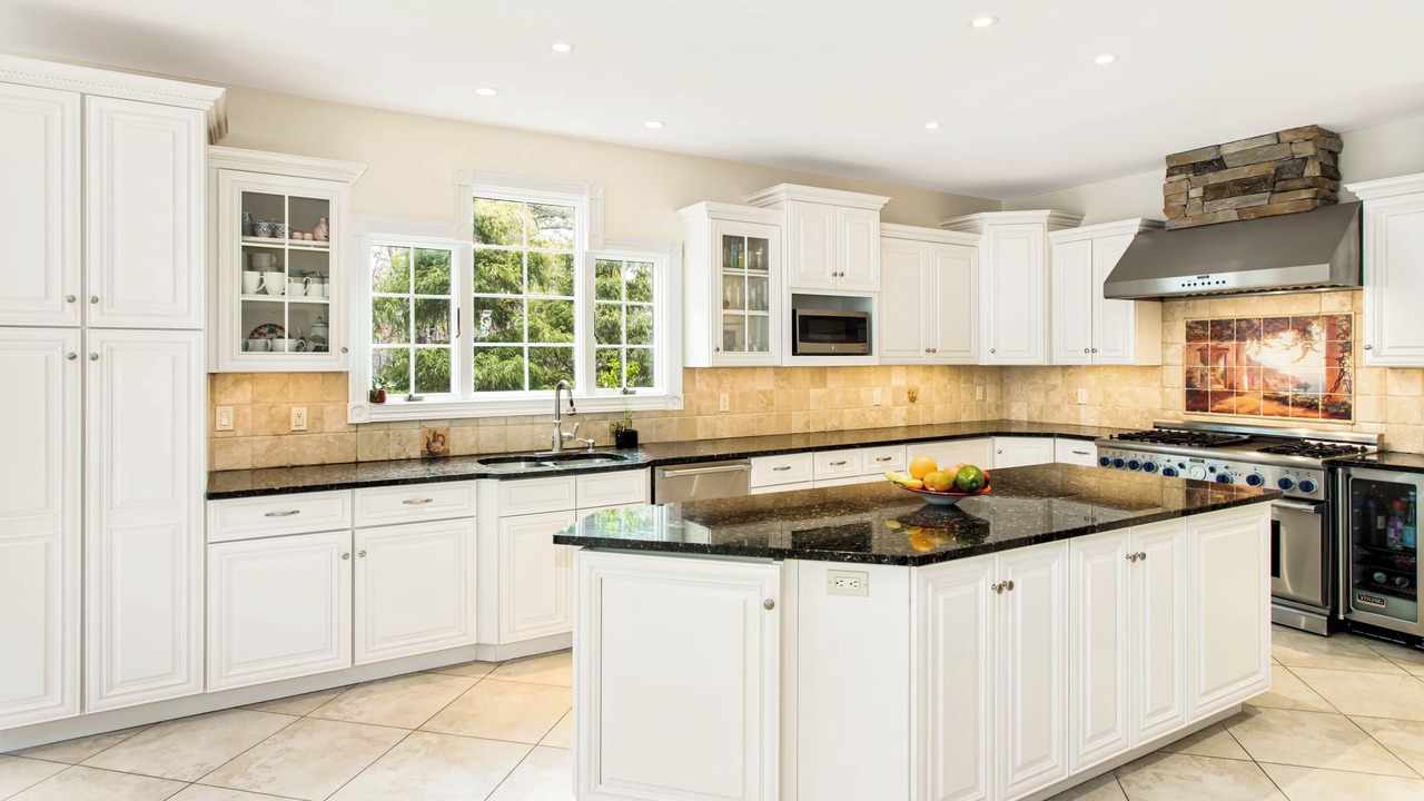 Photo of Kitchen in East Quogue