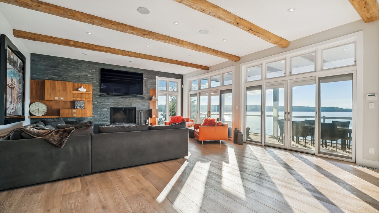 Photo of Livingroom in Lafontaine