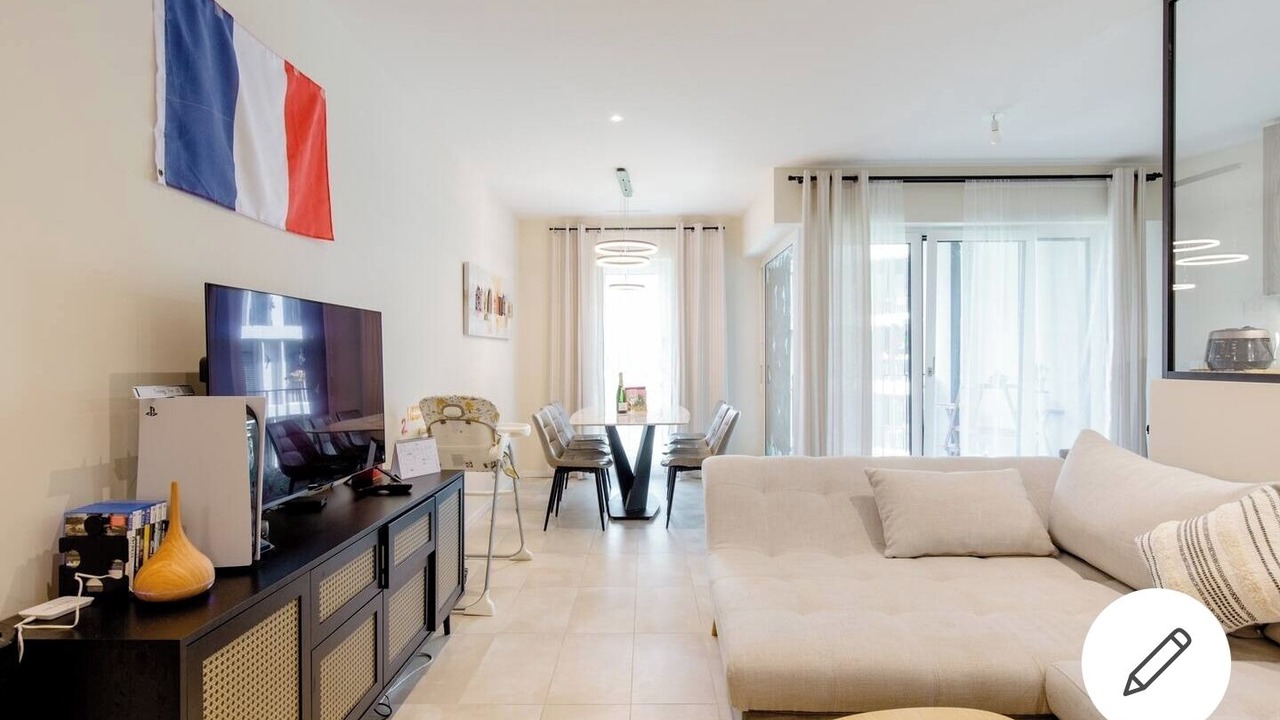 Photo of Livingroom in Vernier
