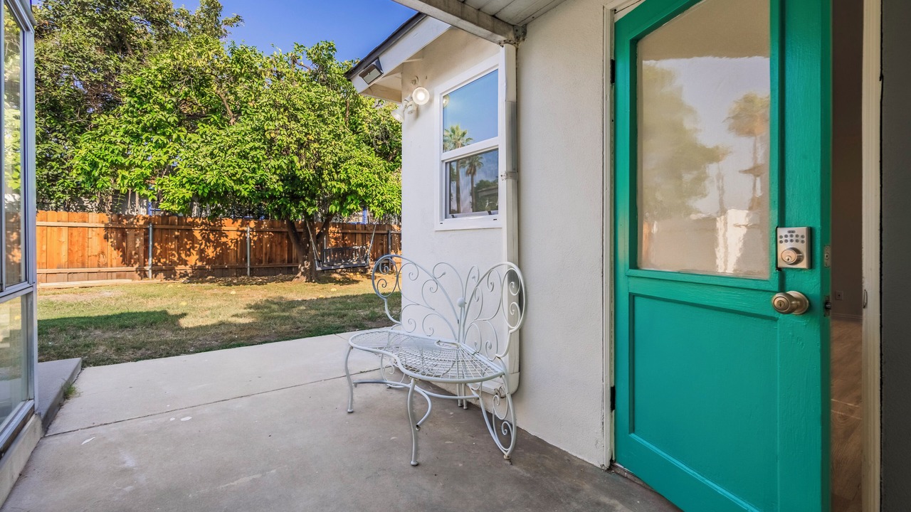Photo of Patio Balcony in Covina