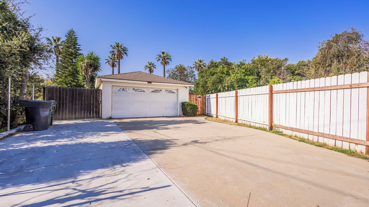 Photo of Outdoor in Covina