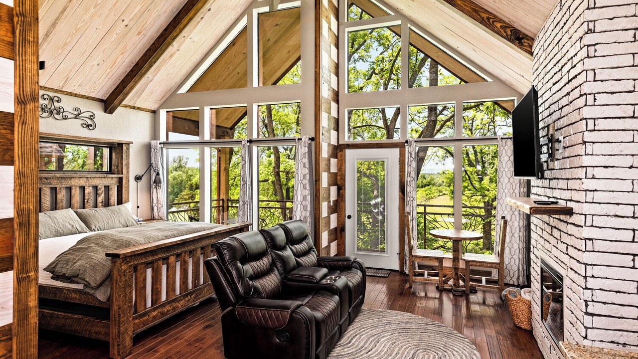 Photo of Livingroom in Berryville