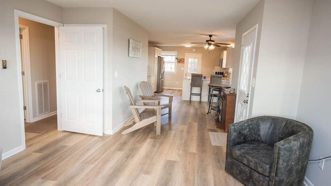 Photo of Others in Allen