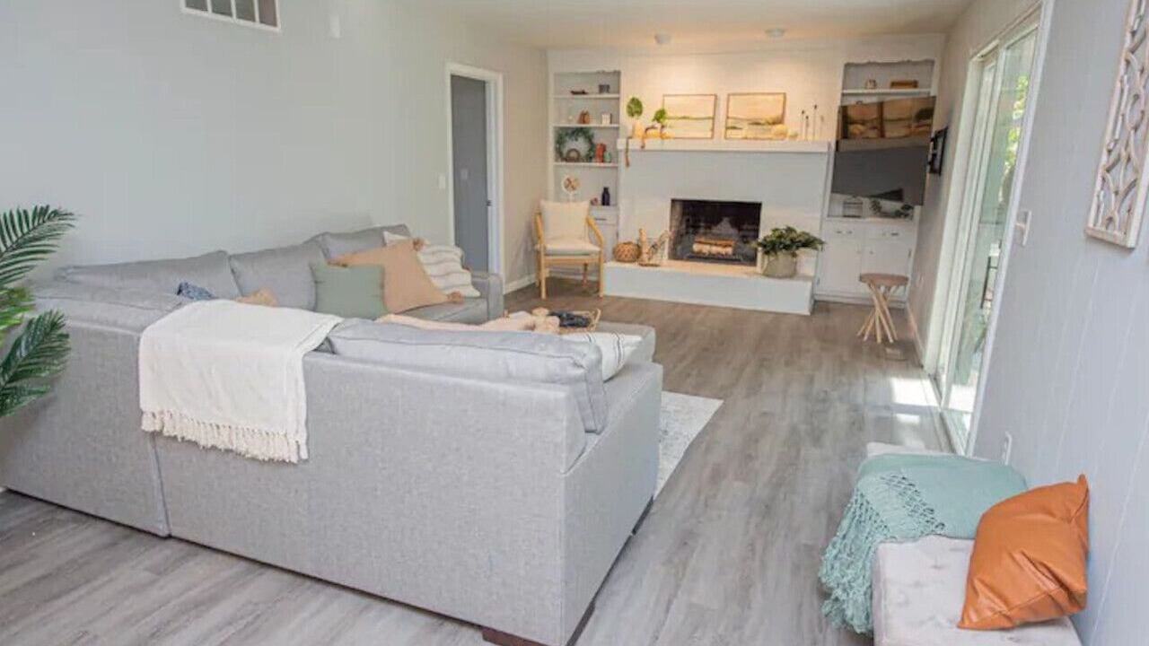 Photo of Livingroom in Salisbury