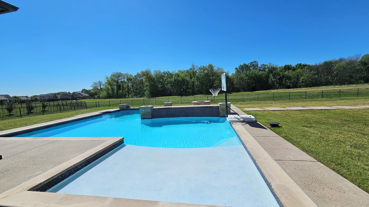 Photo of Outdoor in Lucas