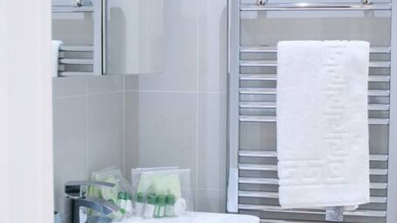 Photo of Bathroom in Sydenham