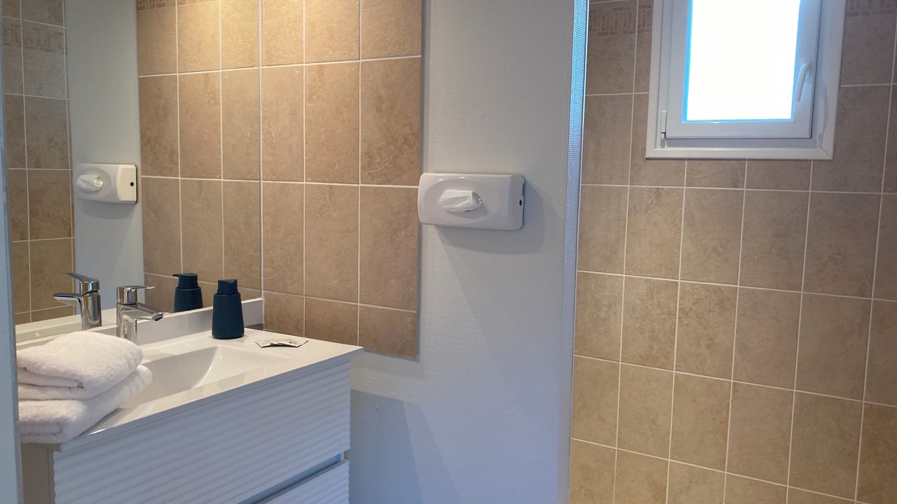 Photo of Bathroom in Colleville-sur-Mer