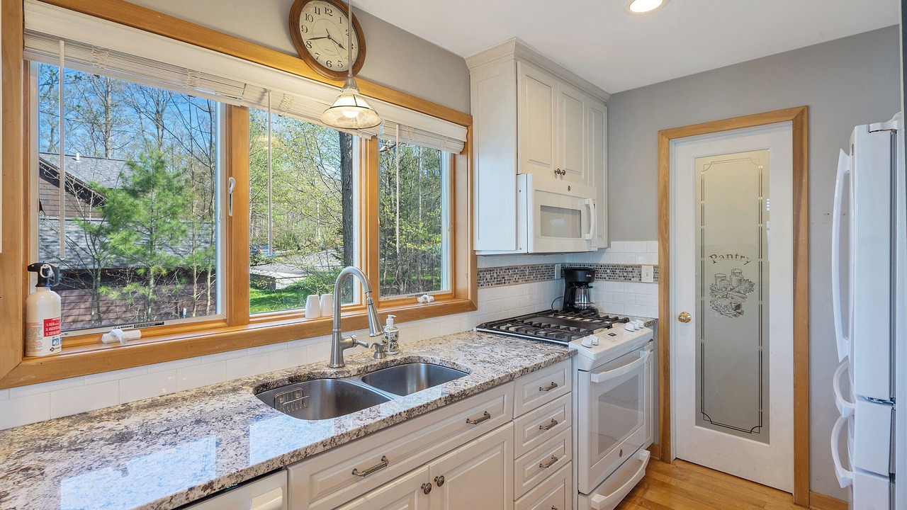 Photo of Kitchen in Skaneateles