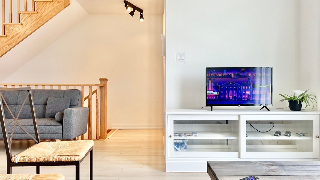 Photo of Livingroom in Richmond Hill
