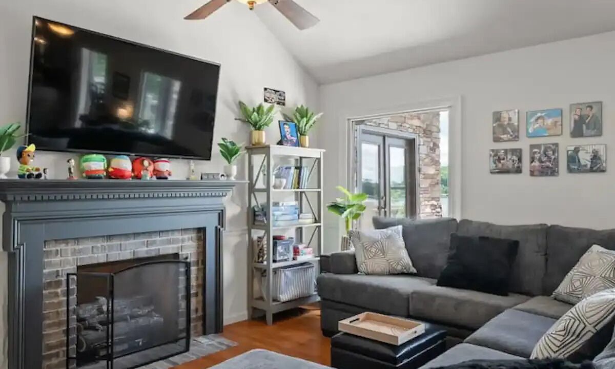 Photo of Livingroom in Townley