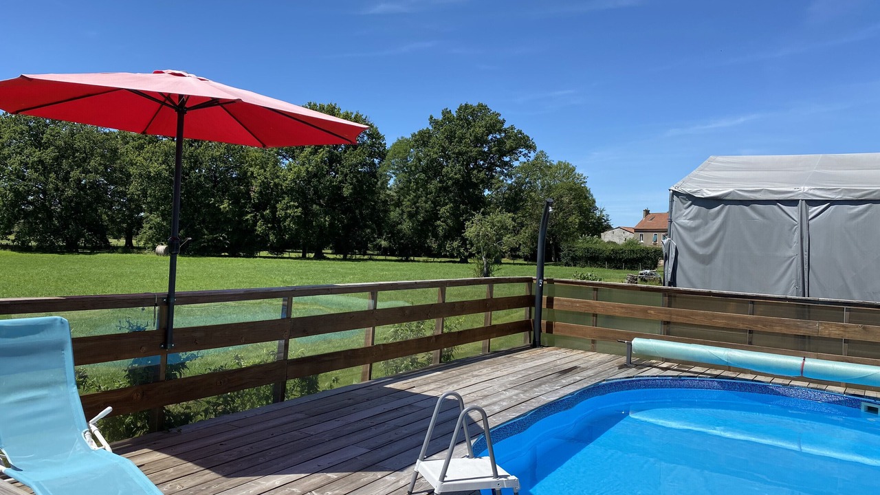 Photo of Outdoor in Saint-Pardoux