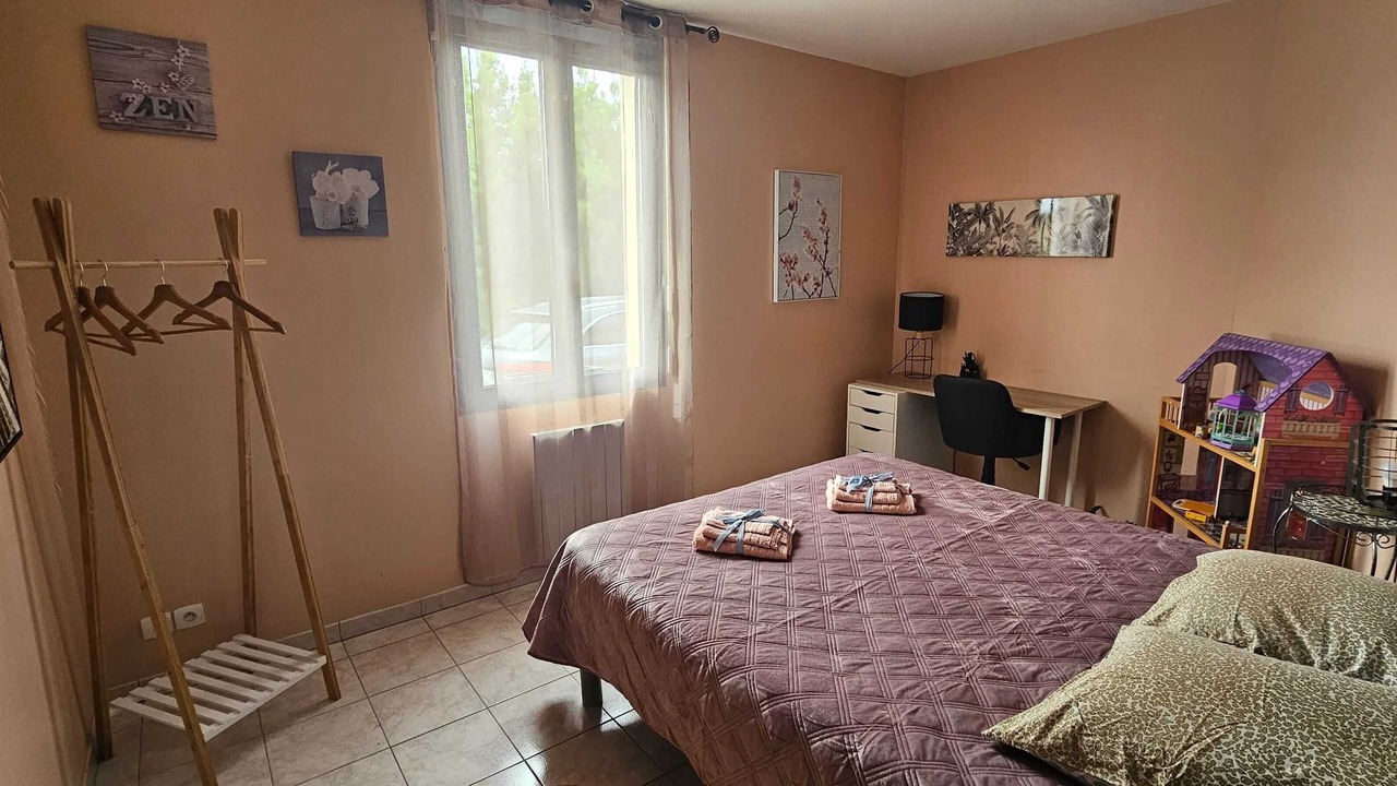 Photo of Others in Saint-Gaultier