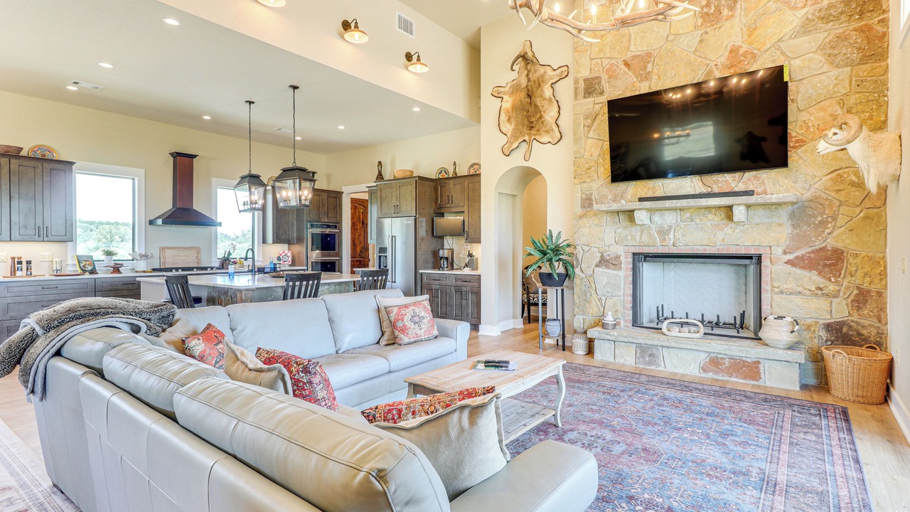 Photo of Livingroom in Goldthwaite