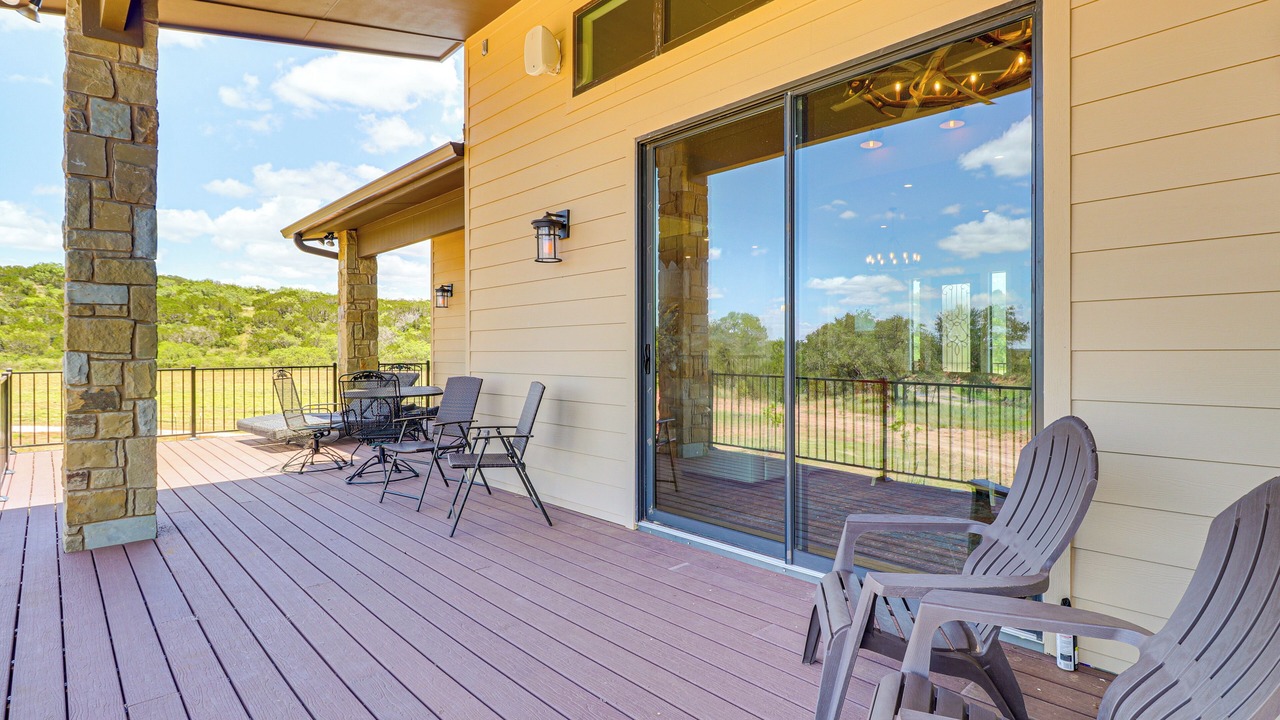 Photo of Patio Balcony in Goldthwaite