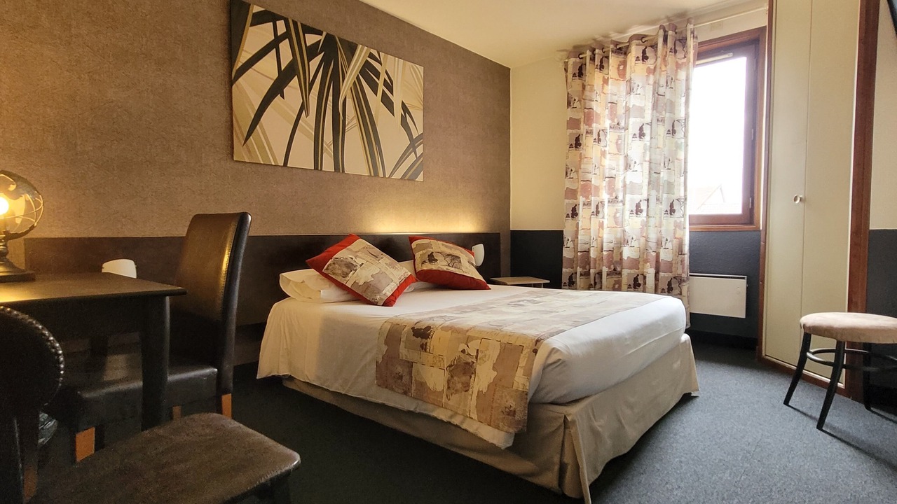 Photo of Bedroom in Digoin