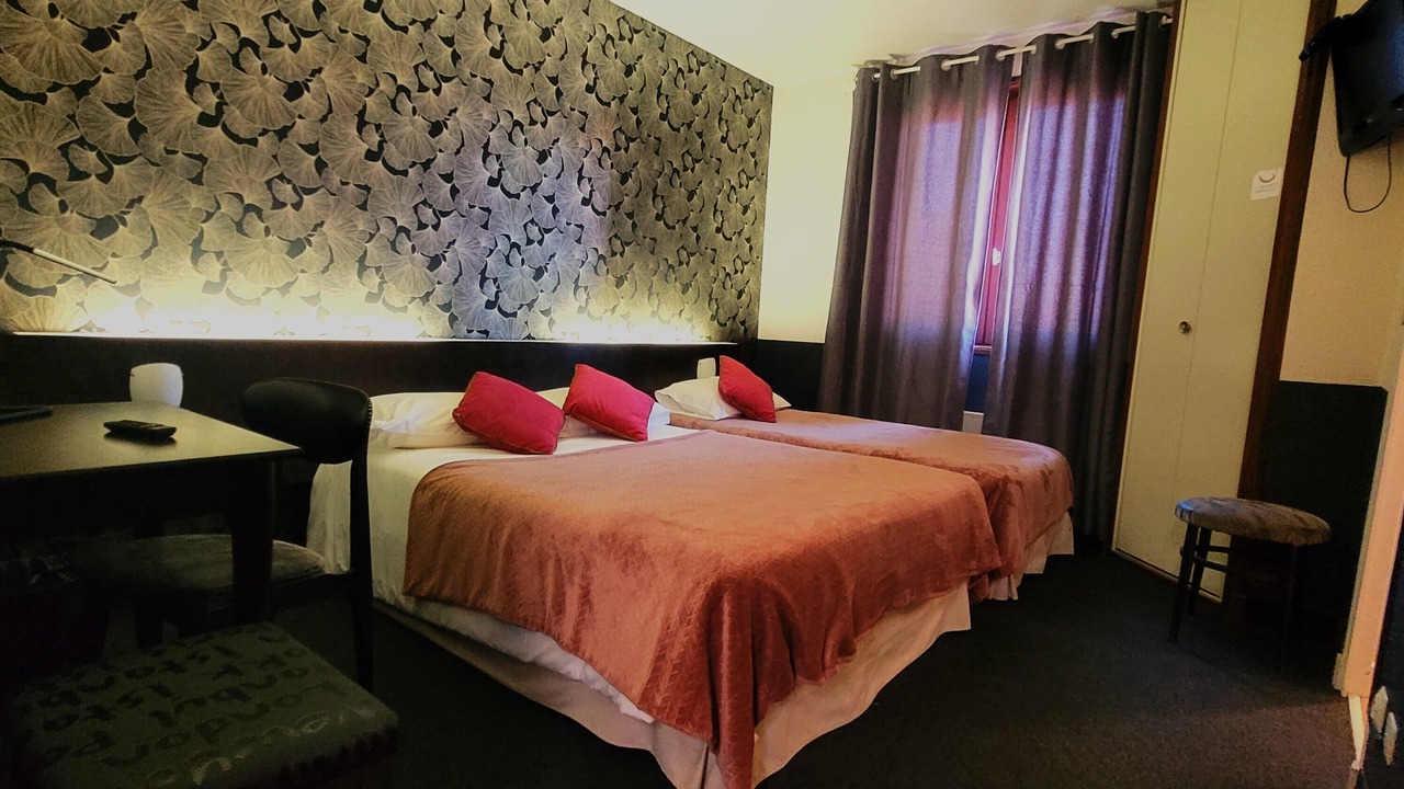 Photo of Bedroom in Digoin