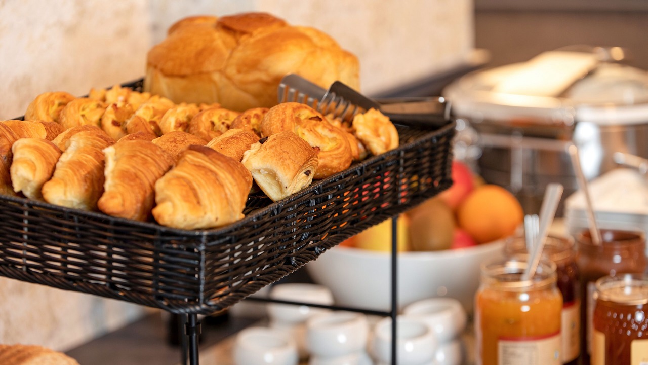 Photo of Others in Redon