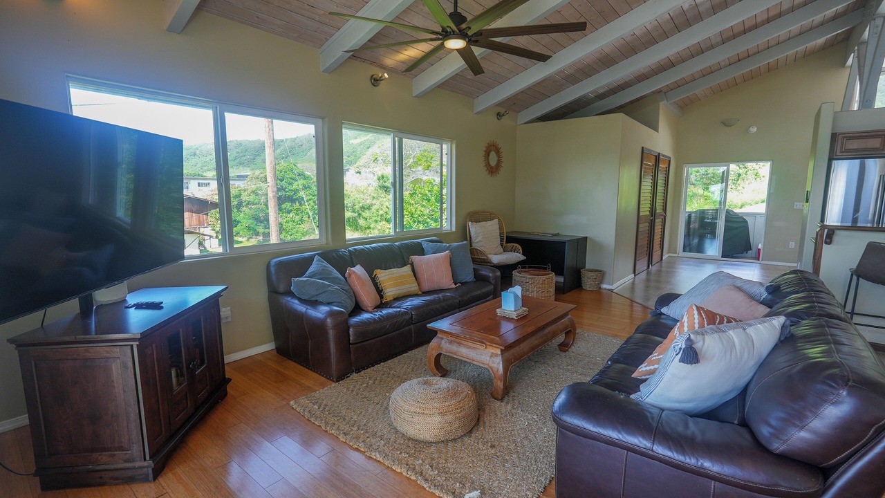 Photo of Livingroom in Waialee