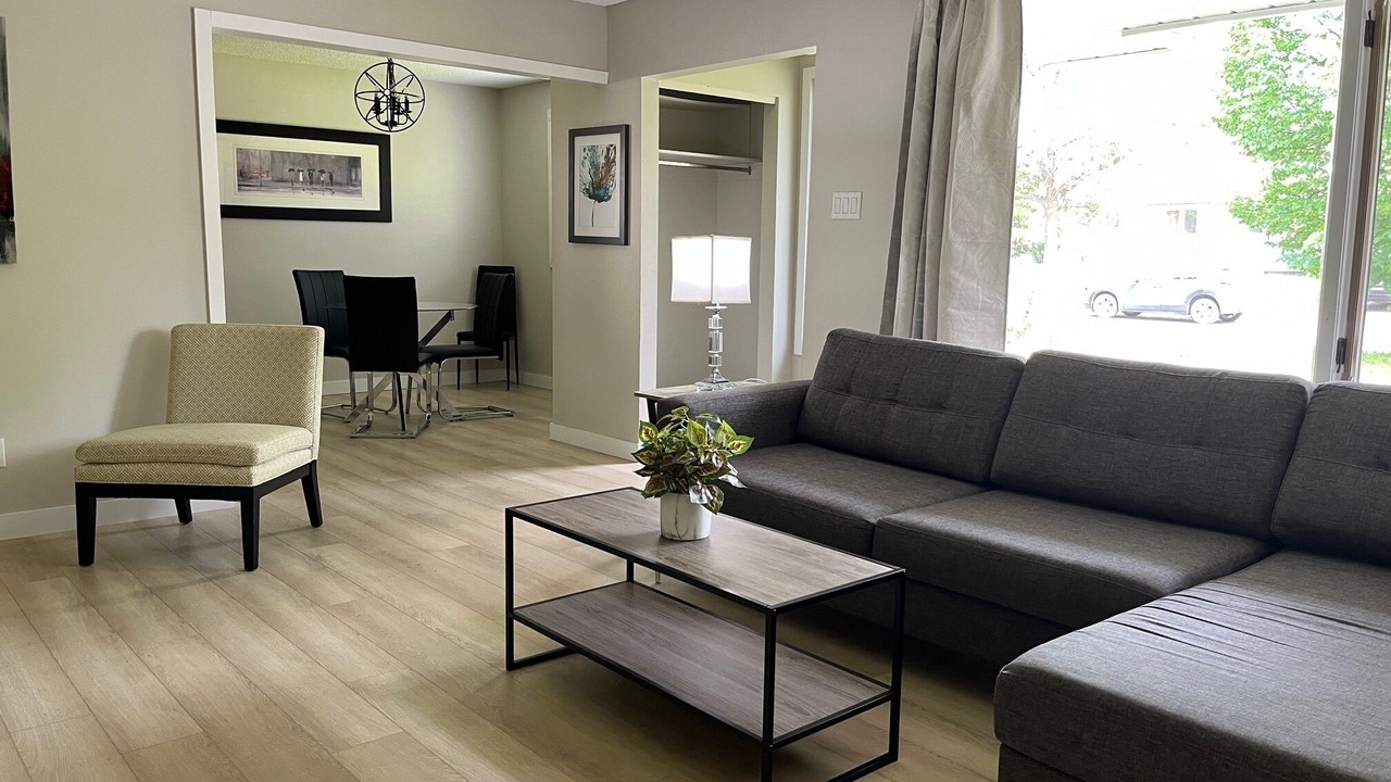 Photo of Livingroom in Thunder Bay