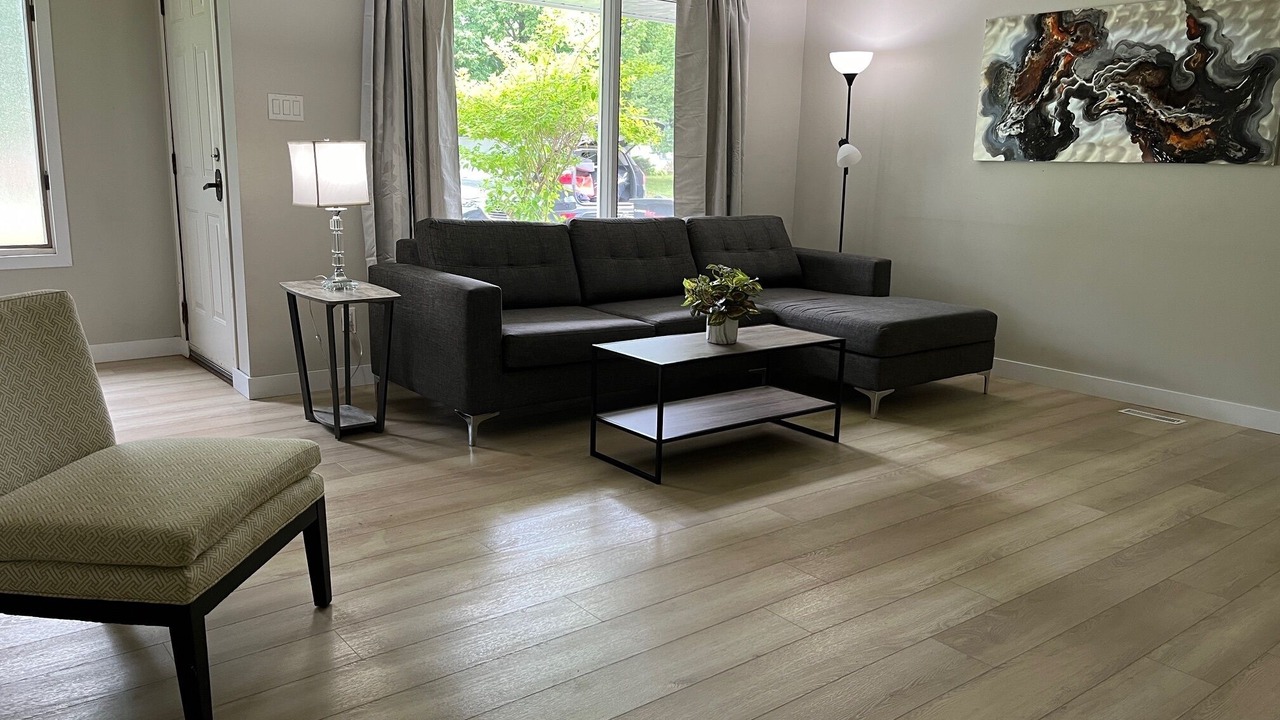 Photo of Livingroom in Thunder Bay