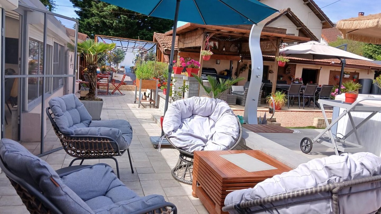 Photo of Patio Balcony in Louhans