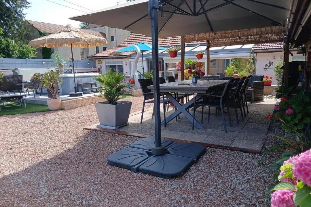 Photo of Outdoor in Louhans