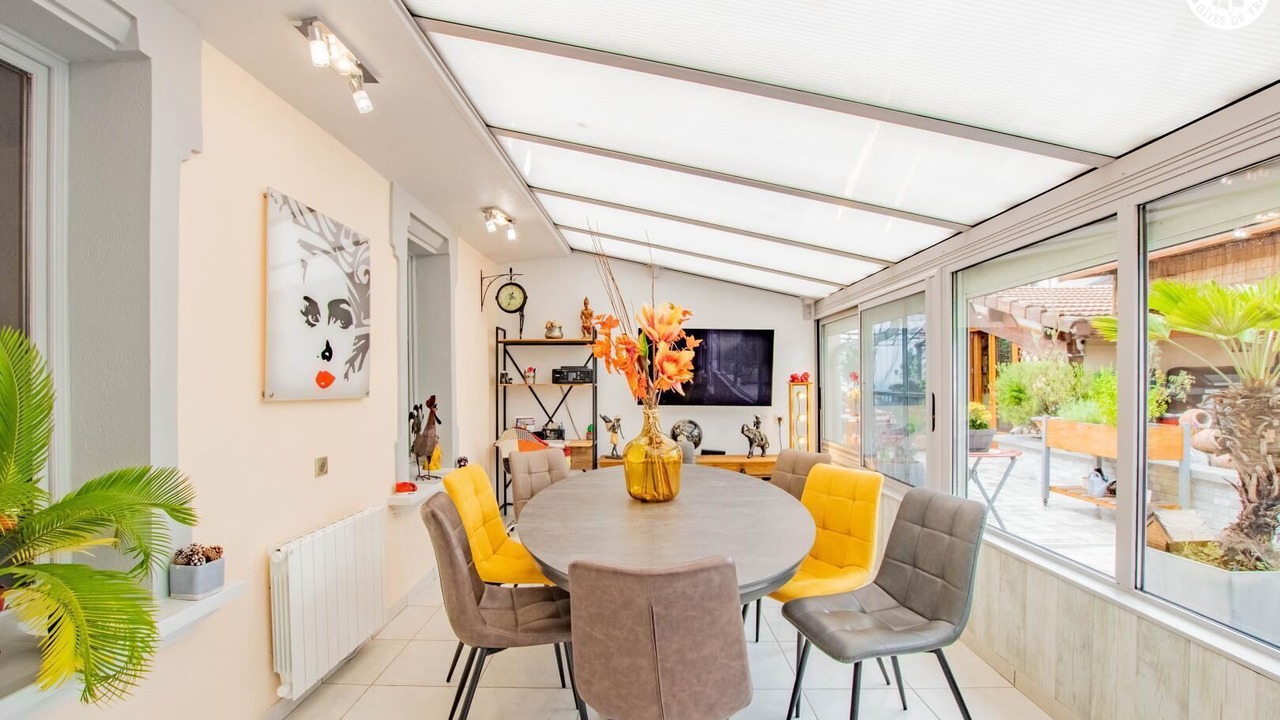 Photo of Others in Louhans