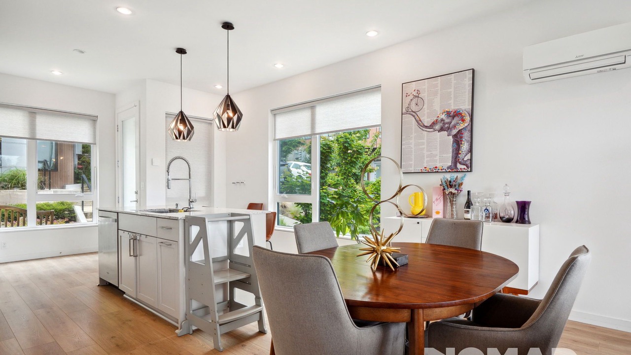 Photo of Others in South Beacon Hill