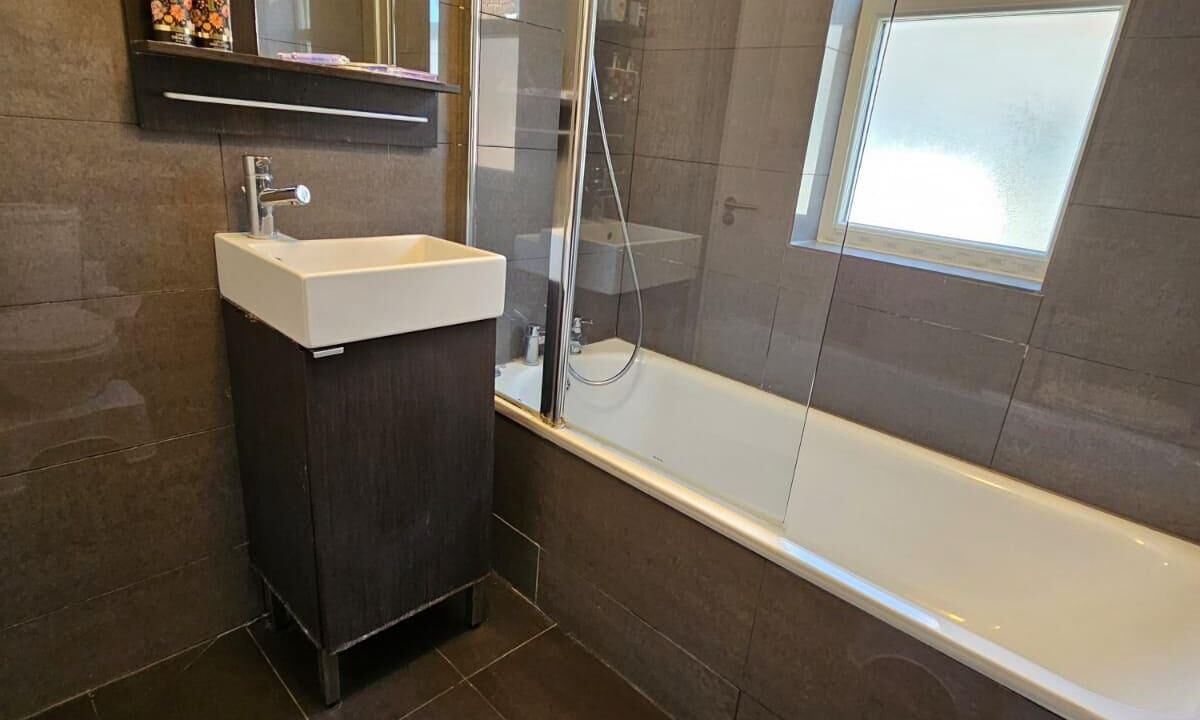 Photo of Others in Frognal and Fitzjohns