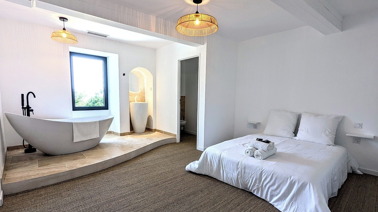 Photo of Others in Auch