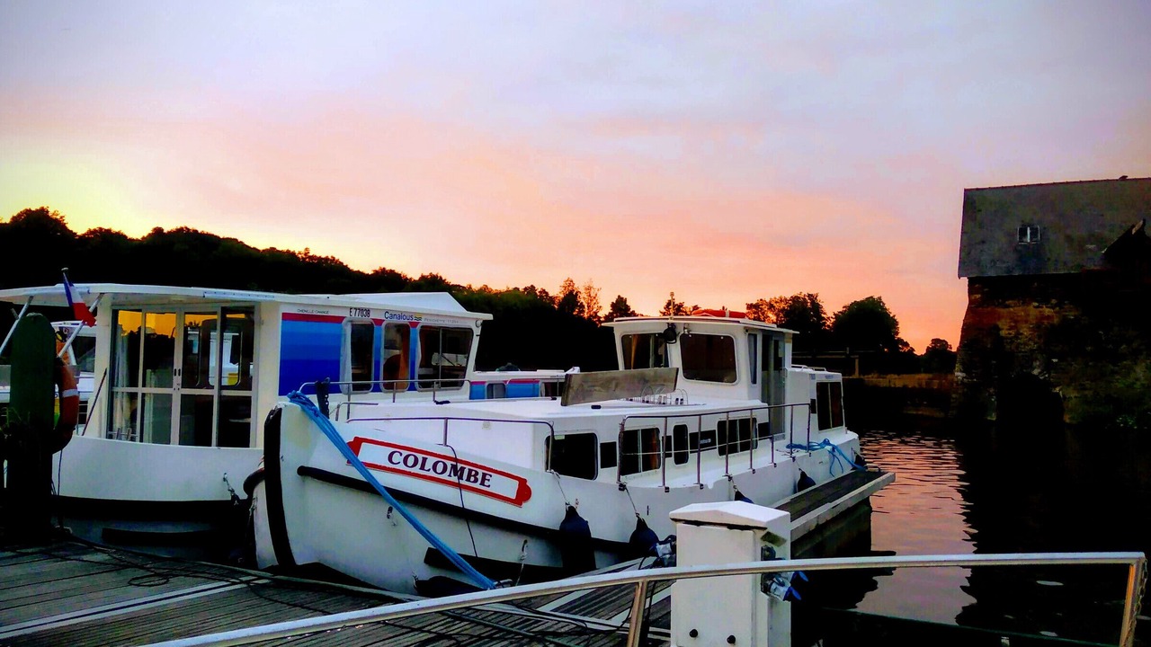 Photo of Outdoor in Chenille-Change