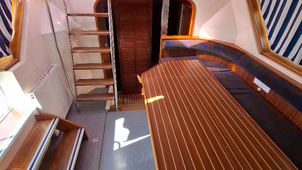 Photo of Others in Chenille-Change