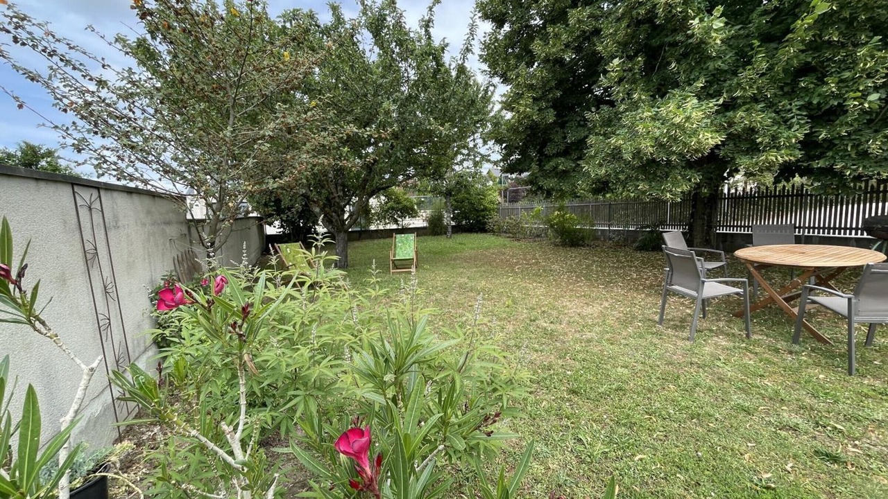 Photo of Outdoor in Fondettes
