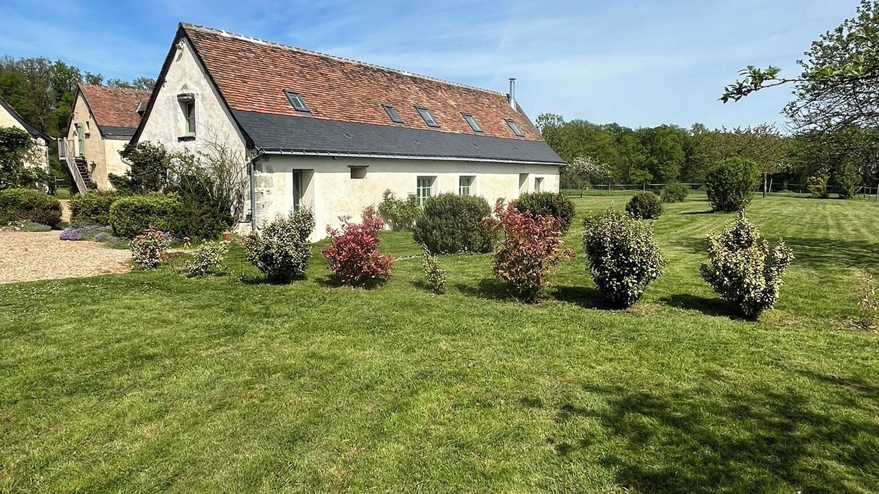 Photo of Outdoor in Semblancay
