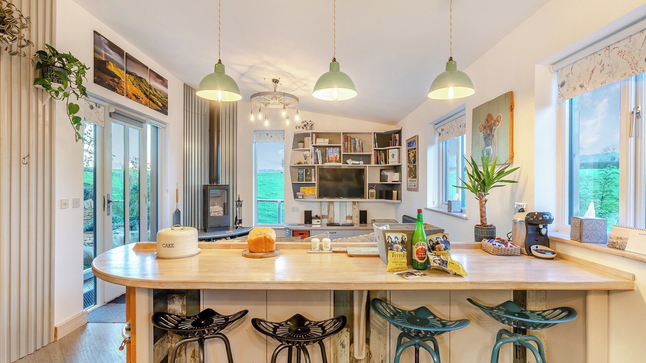 Photo of Others in Moreton