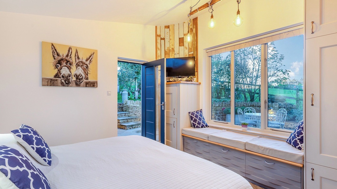 Photo of Others in Moreton