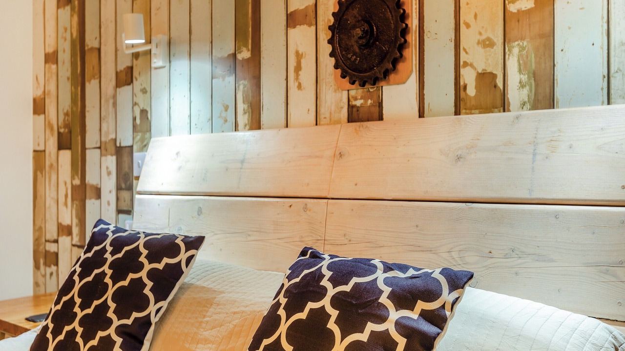 Photo of Others in Moreton